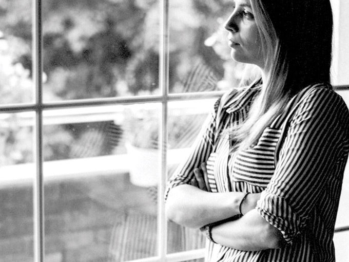 আমি বিবাহিত কিন্তু আমার গর্ভে প্রেমিকের সন্তান। কী করি?