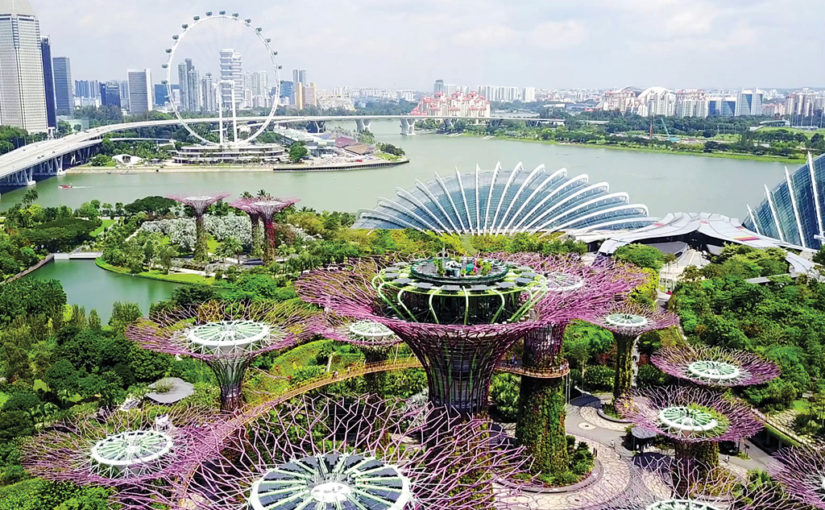 সিঙ্গাপুর সফরে