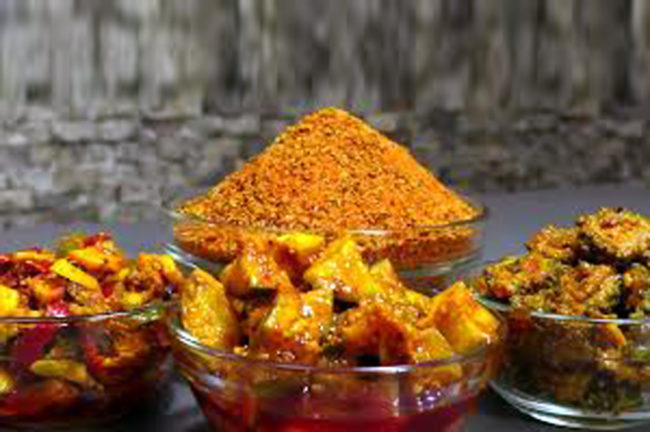 আচার খাওয়ার সুফল-কুফল