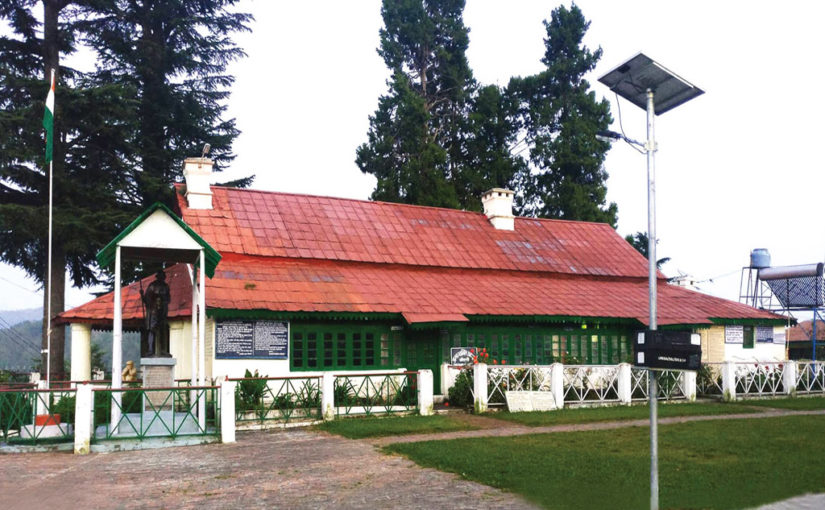 কুমায়ুনের কোলে