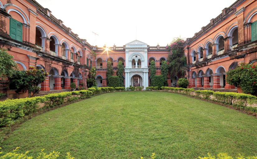 ইটাচুনা রাজবাড়ির অন্দরে