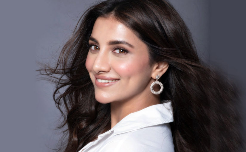 বলিউডে পা রুক্মিণী মৈত্রর