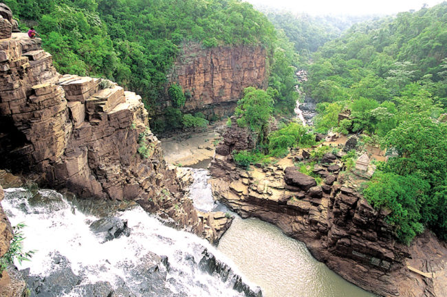 বস্তার-এর বনান্তরে