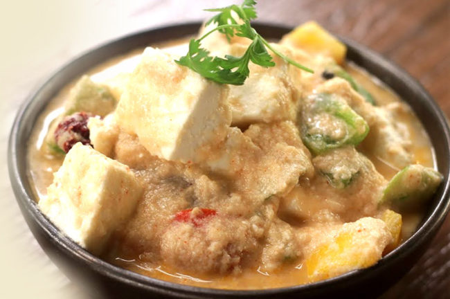 মোঘলাই স্বাদে পনির