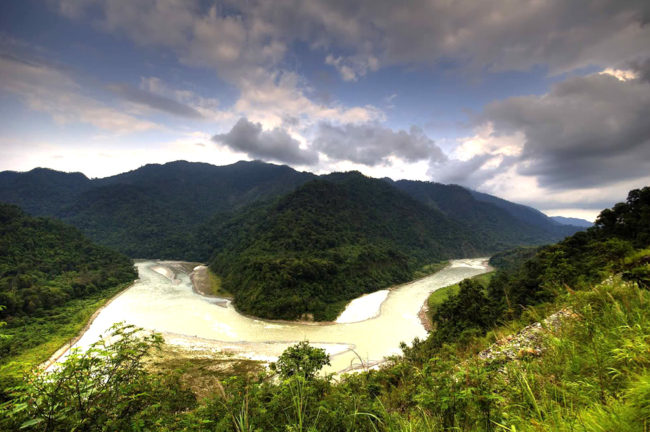 সাতদিনে মণিপুর ও নাগাল্যান্ড