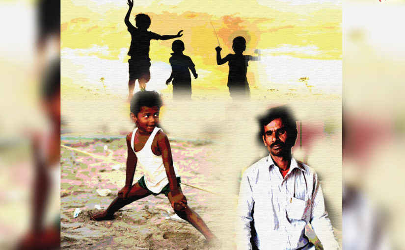পূর্ণিমাতে চাঁদ উঠেছে