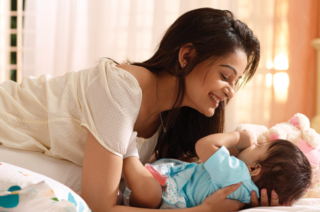 বর্ষায় শিশুদের সুস্থ রাখতে যা করণীয়