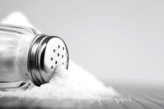 Salt consumption with food