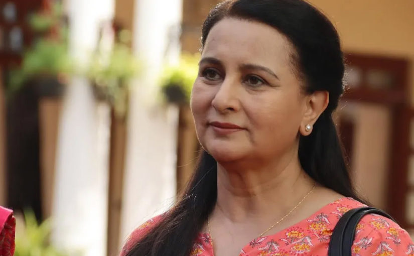 সাম্প্রতিক Web Series ‘দিল বেকরার’ দিয়ে পুনম ধিলনের কামব্যাক