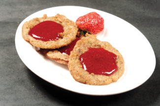 Dal-puva-with-strawberry-jam- recipe