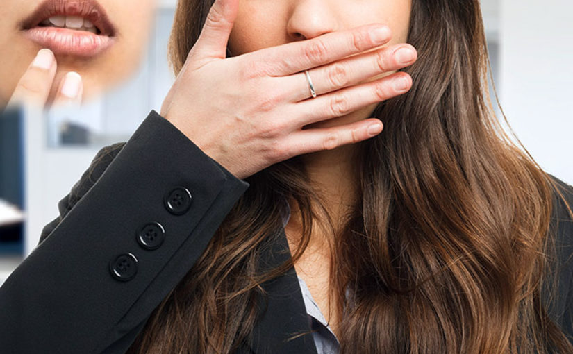 সিগারেট খাওয়ার ফলে ঠোঁট  কালো হয়ে গেছে