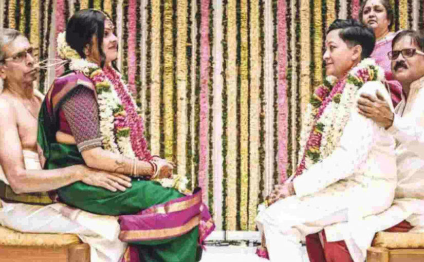 ভারতীয় বোঝাতে সংস্কারাচ্ছন্ন নিয়ম পালন?