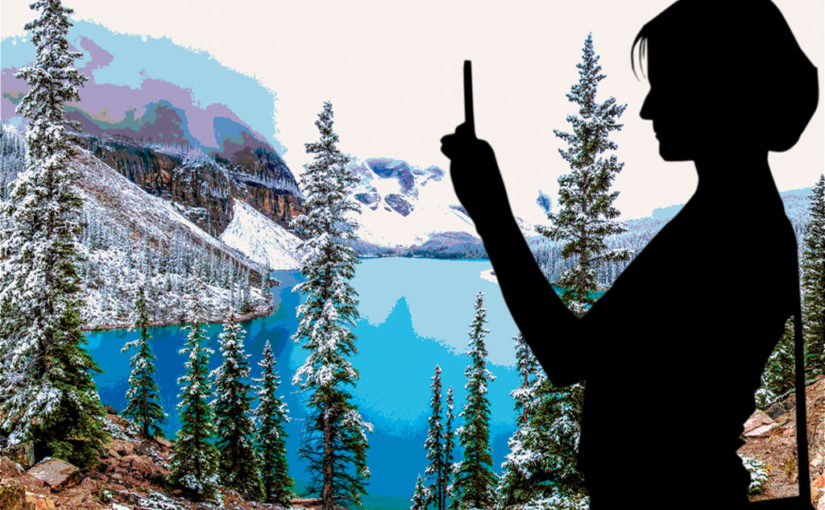 ক্যামেরাবন্দিতেই আনন্দ