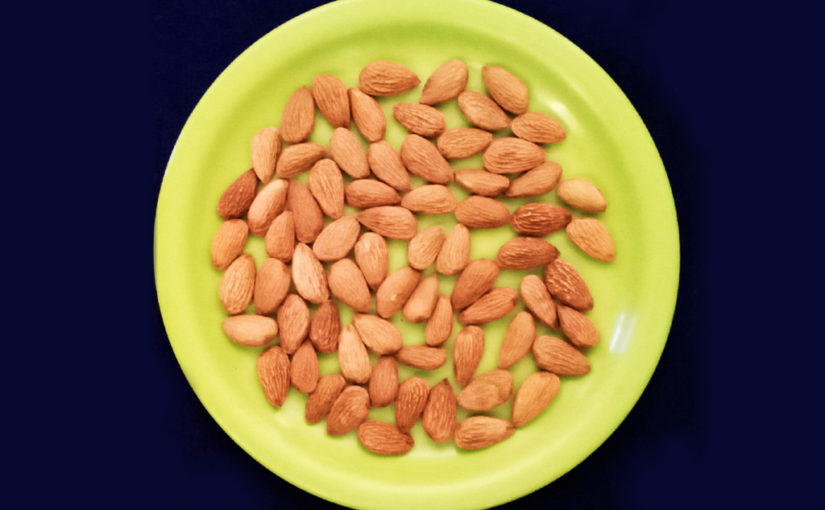 Almond-এর স্বাস্থ্যগুণ