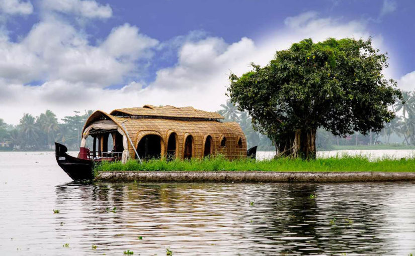 নিরালায় মধুচন্দ্রিমা ( পর্ব ১)