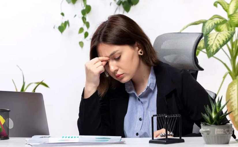 অমানবিক চাপের মুখে কর্মরতা নারীরা (১-পর্ব)